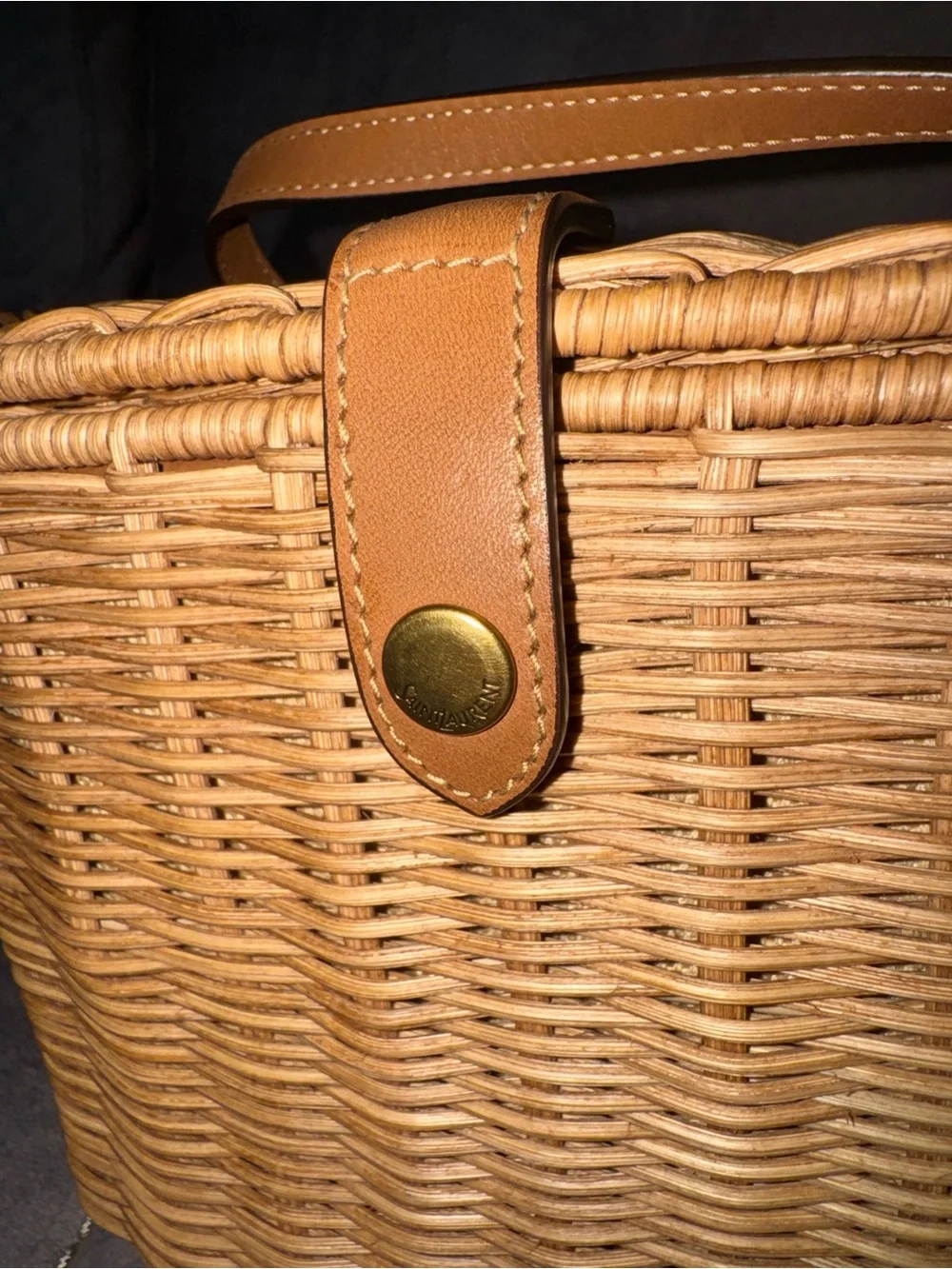 New Saint Laurent wicker vanity bag - Picture 4 of 8
